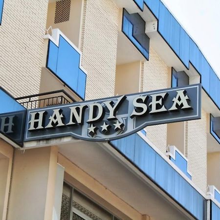 Handy Sea Cattolica Extérieur photo